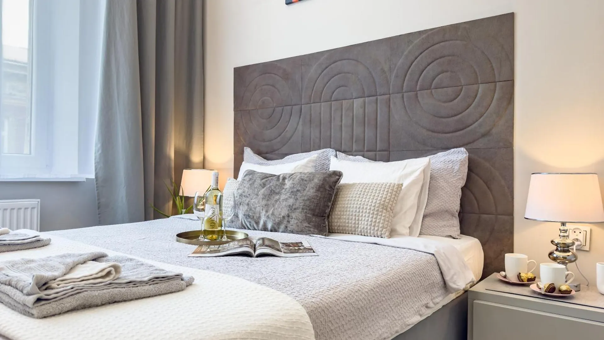 Appartamento Apartament Queen W Sercu Krakowskiego Kazimierza 0*, Cracovia